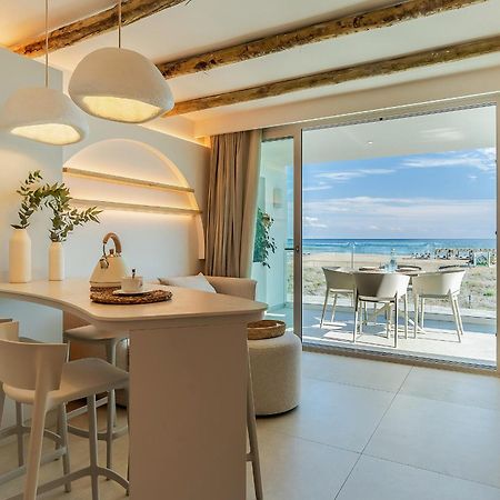 Apartamentos Azul Castelldefels Esterno foto
