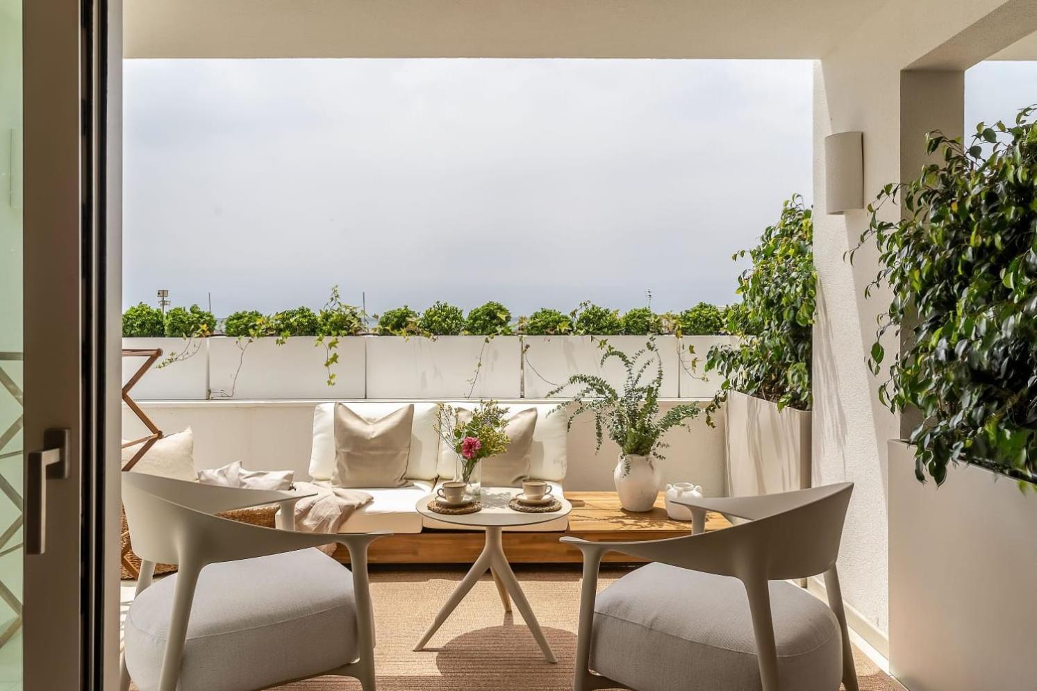 Apartamentos Azul Castelldefels Esterno foto