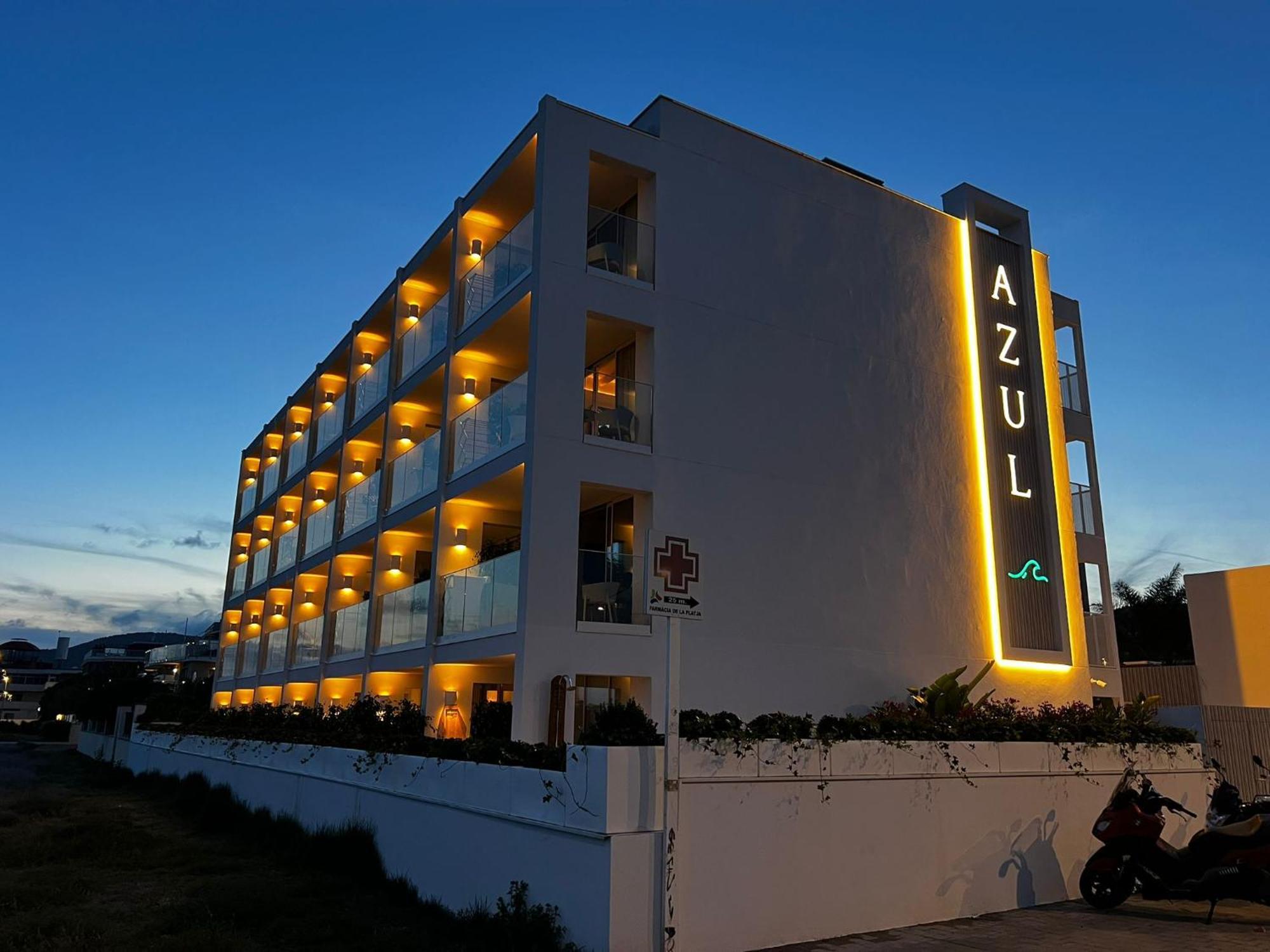 Apartamentos Azul Castelldefels Esterno foto