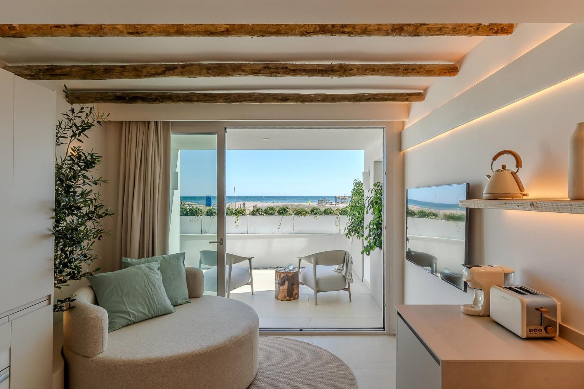 Apartamentos Azul Castelldefels Esterno foto